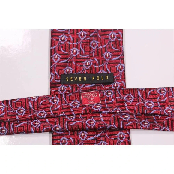 Robert Talbott VII Seven Fold 2/40 Red Silk Tie With Luxurious Display Box - Picture 6 of 8